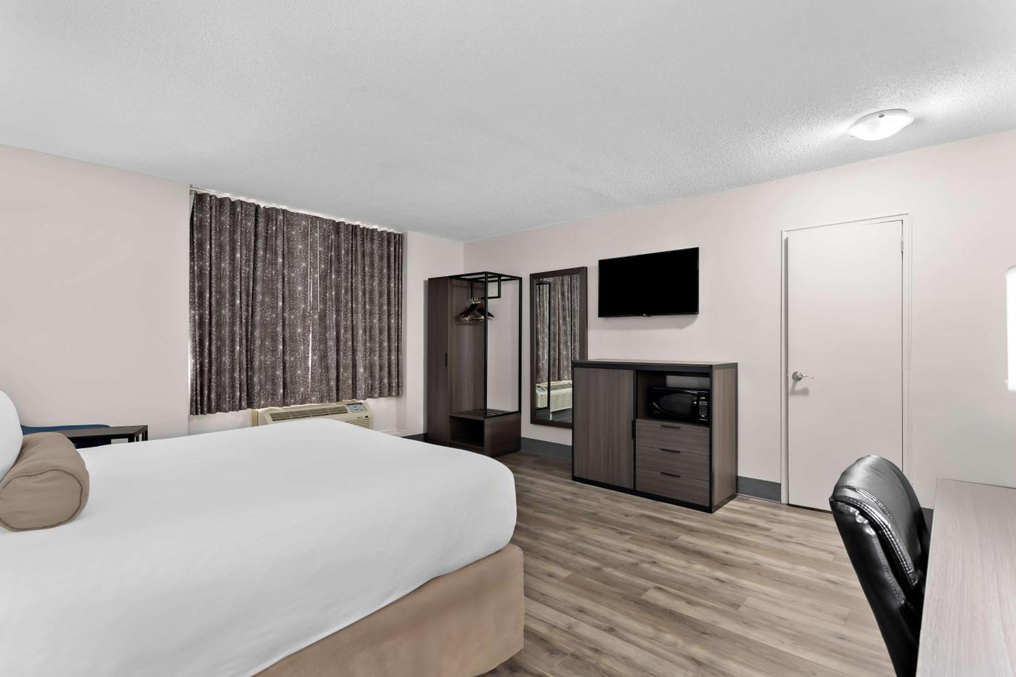 Surestay Plus By Best Western Windsor Dış mekan fotoğraf