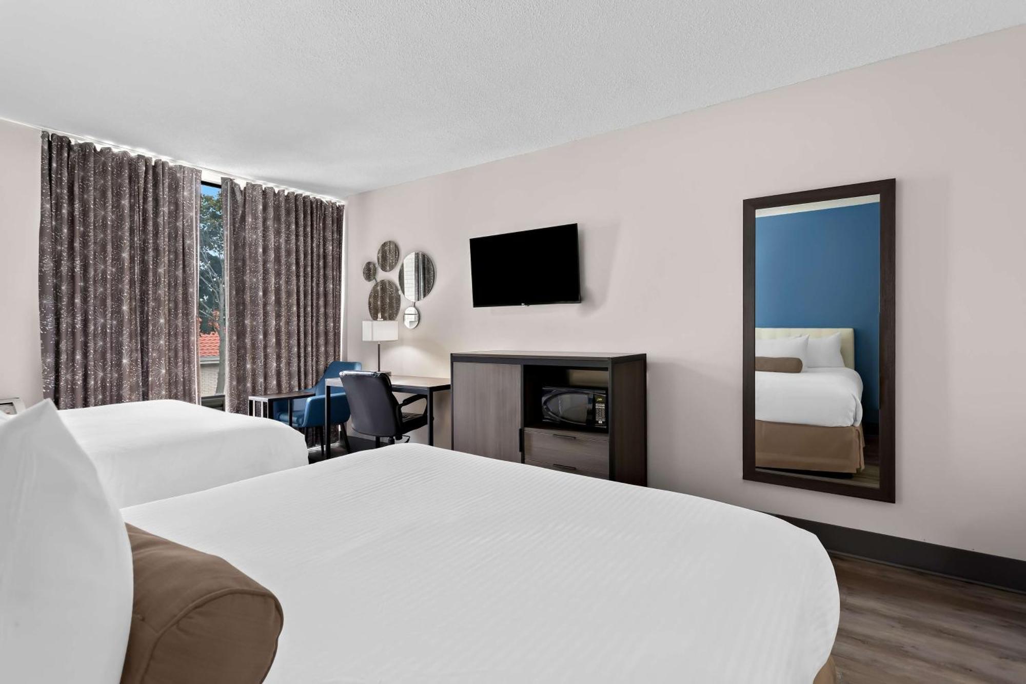 Surestay Plus By Best Western Windsor Dış mekan fotoğraf
