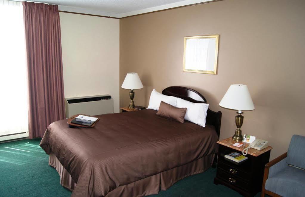 Surestay Plus By Best Western Windsor Dış mekan fotoğraf
